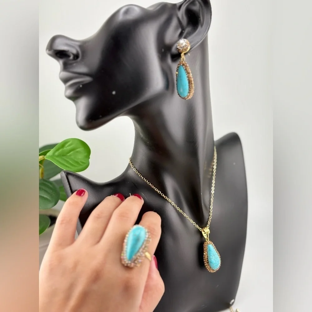 Turquoise Teardrop Jewelry Set – Necklace, Earrings & Ring - Picture 15 of 15